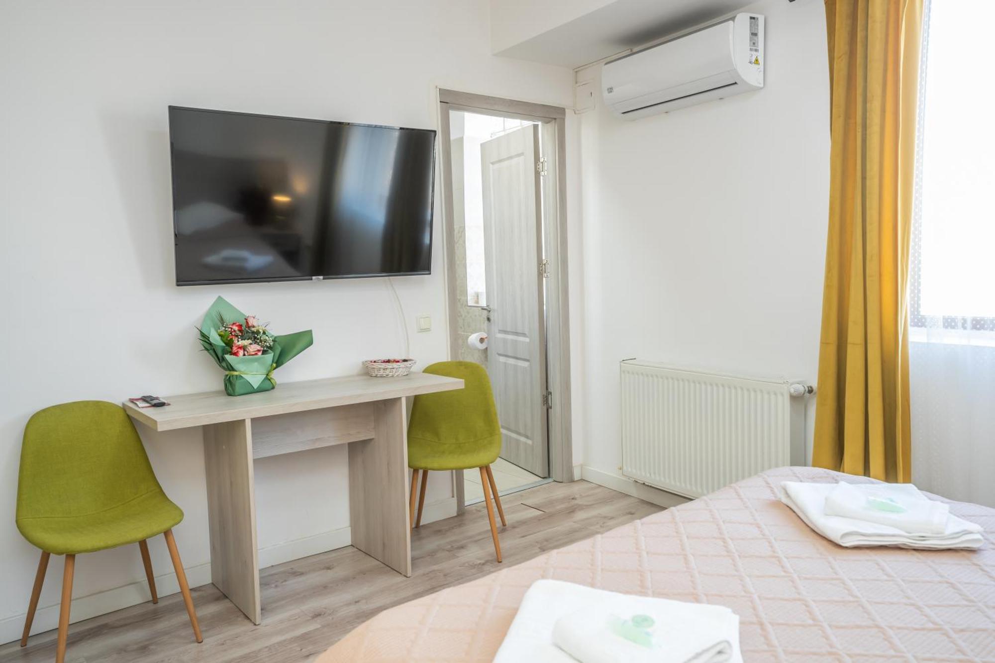Liad Center Hotel 3*