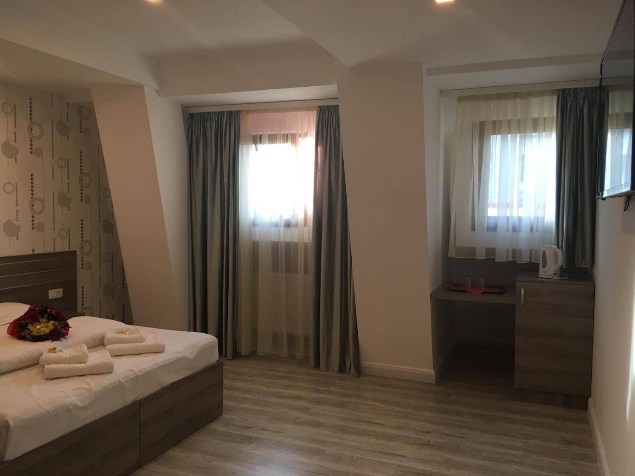 Liad Center Hotel 3*